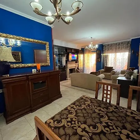 Solasta Skanderbeg Square Penthouse Apartment *